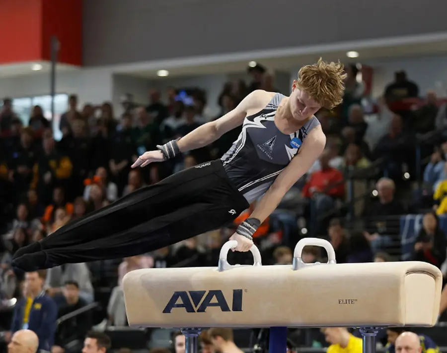 gymnast swinging