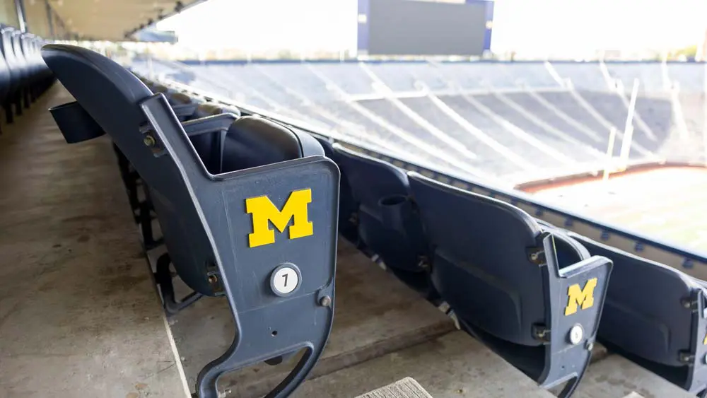 Suite seating